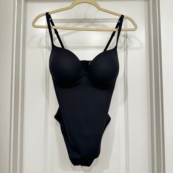 NEW SKIMS Ultimate Body Push-Up Thong Bodysuit in Onyx Size Medium - Picture 4 of 8